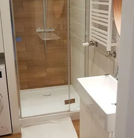 Apartament *